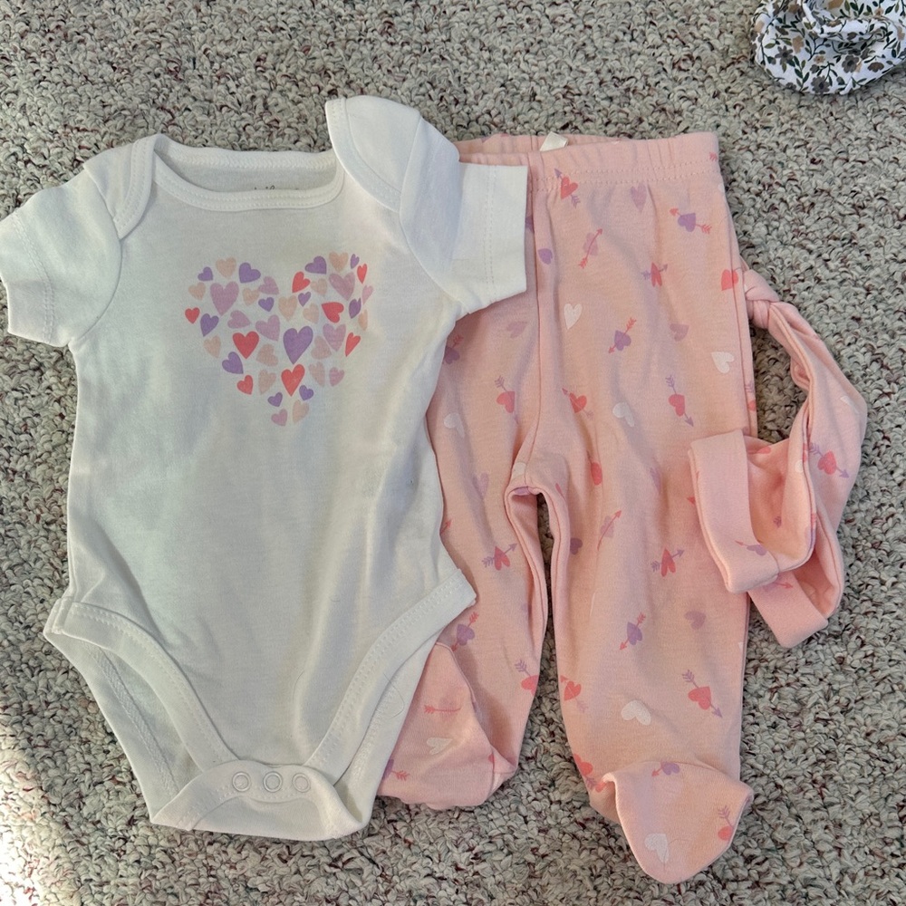 3-6 month baby girl lot of new clothes - Picture 3 of 7